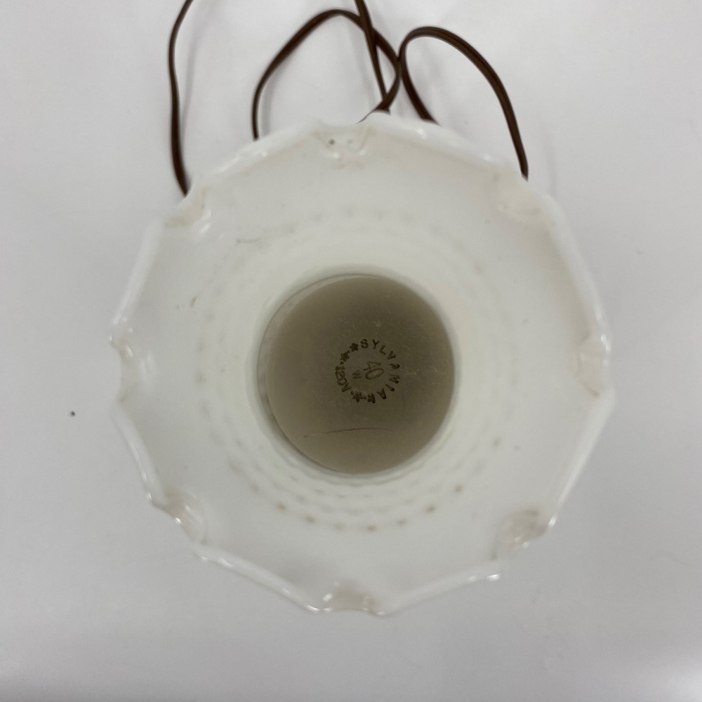 Vintage White Hobnail Milk Glass Hurricane Lamp Electric Ruffled Finger Loop - Picture 6 of 9